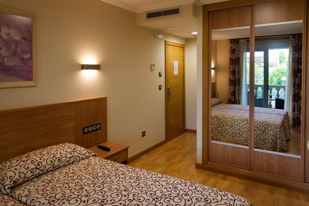 Pontus Veteris Hotel ซันเชนโช ภายนอก รูปภาพ